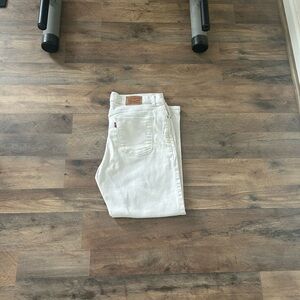 Levi's Classic Crop White Jeans